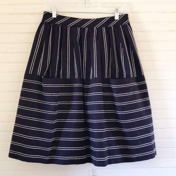 Anthropologie Dresses & Skirts - anthro MAEVE nubby striped skirt